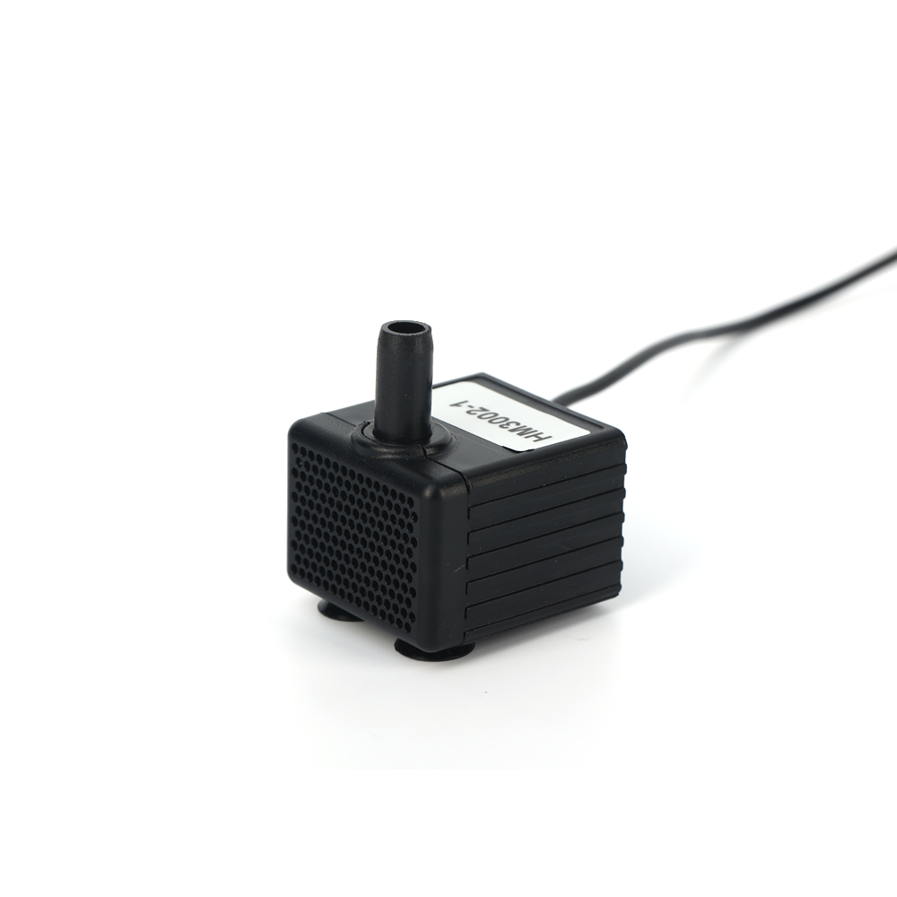 Pompa acqua DC micro brushless nera silenziosa a lunga durata per piccola fontana Fontana per animali domestici Aquairum e piccoli elettrodomestici